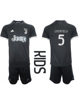 Billige Juventus Manuel Locatelli #5 Tredjedraktsett Barn 2023-24 Kortermet (+ Korte bukser)